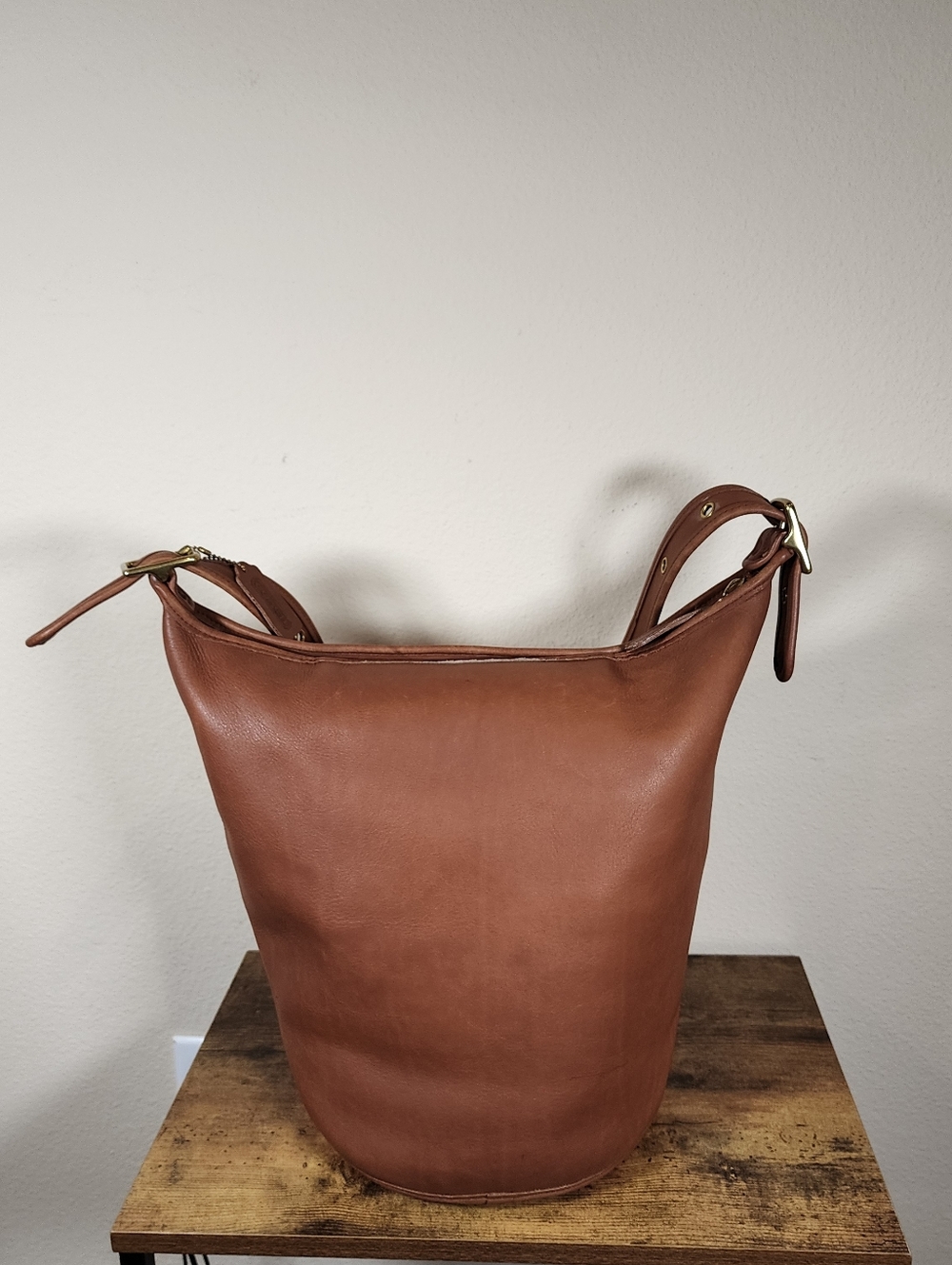 Vintage Coach British Tan Duffle Sac #9085 - Picture 10 of 14